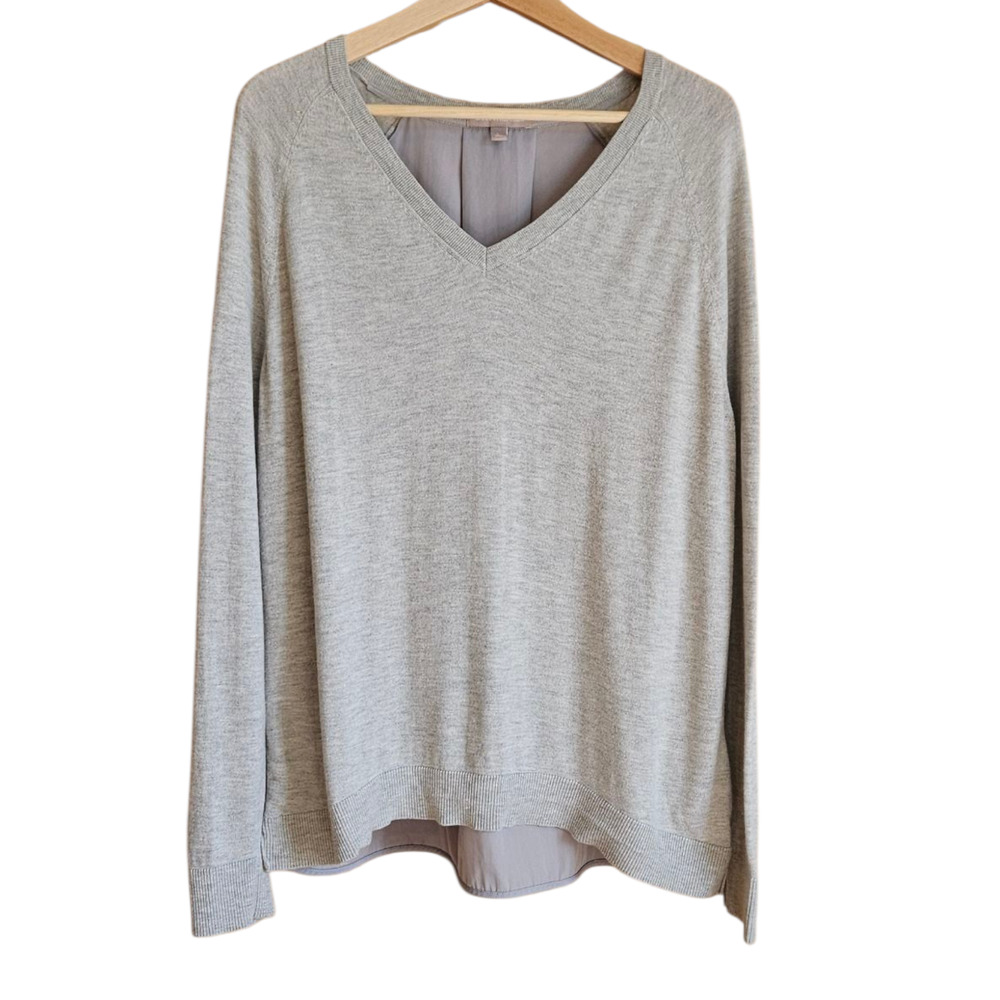 Banana Republic Sweater Shirt VNeck Merino Wool Blend Grey Women's Large